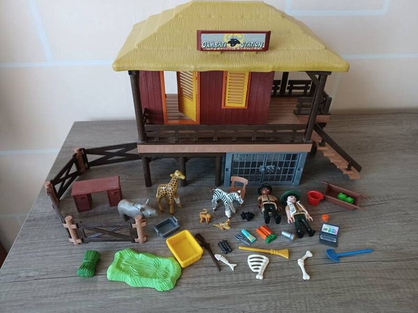 playmobil , maison safari , occasion