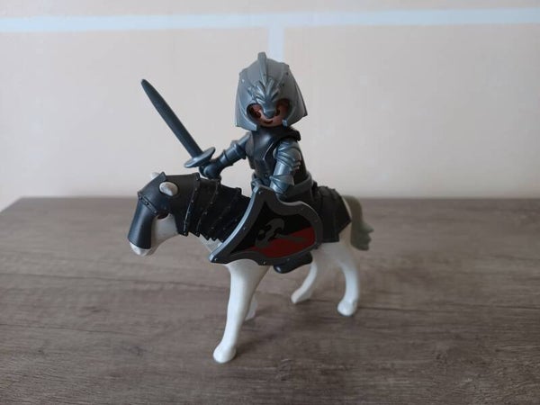 playmobil , chevalier noir et cheval blanc , occasion