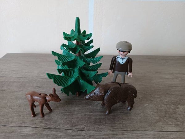 playmobil , promeneur , sanglier et petite biche , occasion