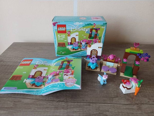 lego disney 41143 whisker haven , occasion