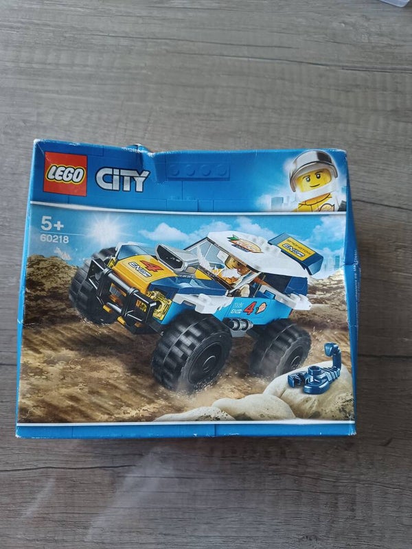 lego 60218 , voiture de rally du desert , neuf