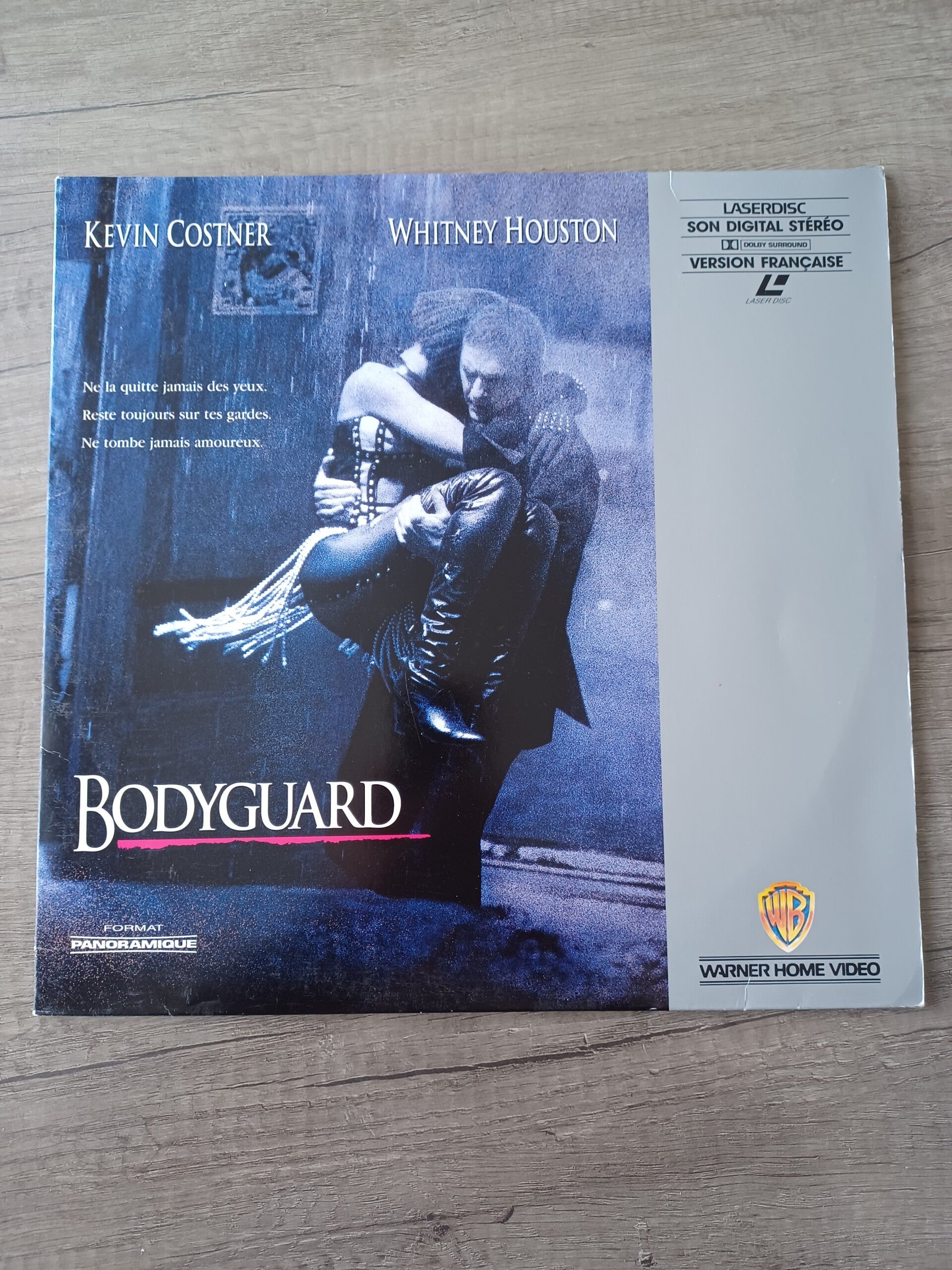 laser disc , bodyguard , occasion
