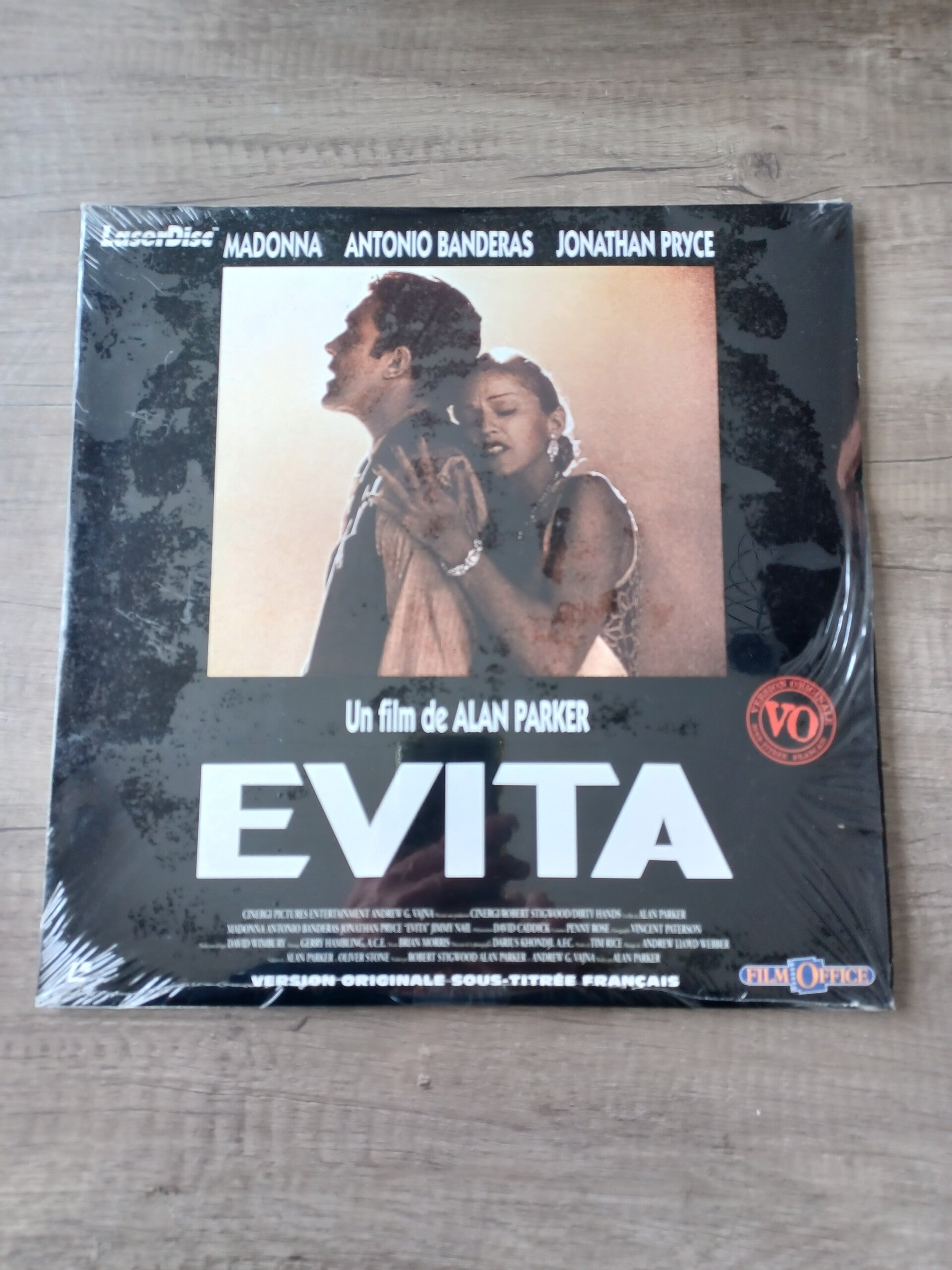 laser disc , evita , neuf