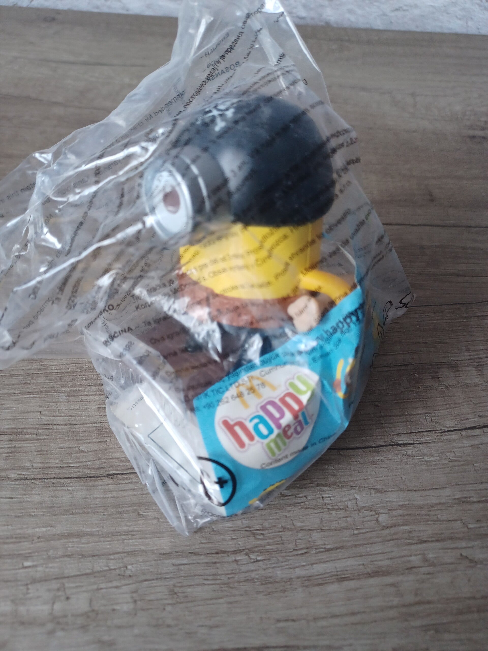 jouet mc do , minions pirate , neuf