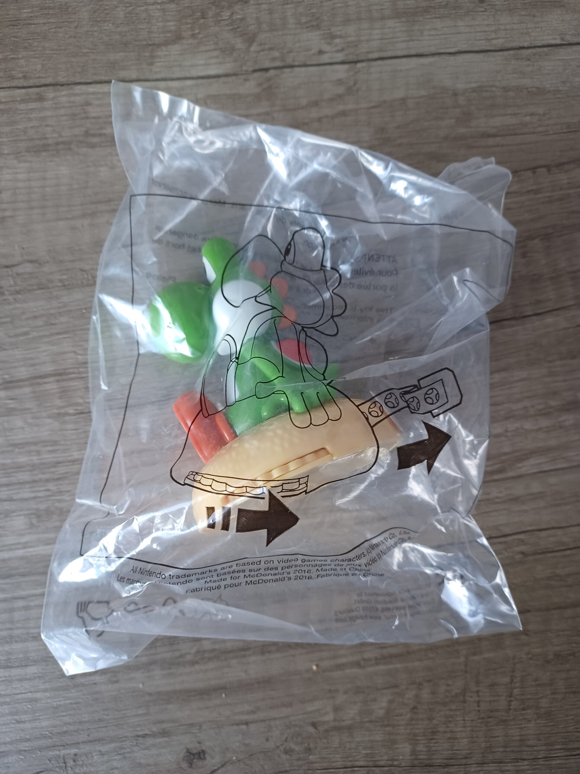 jouet mc do  , mario , yoshi , occasion