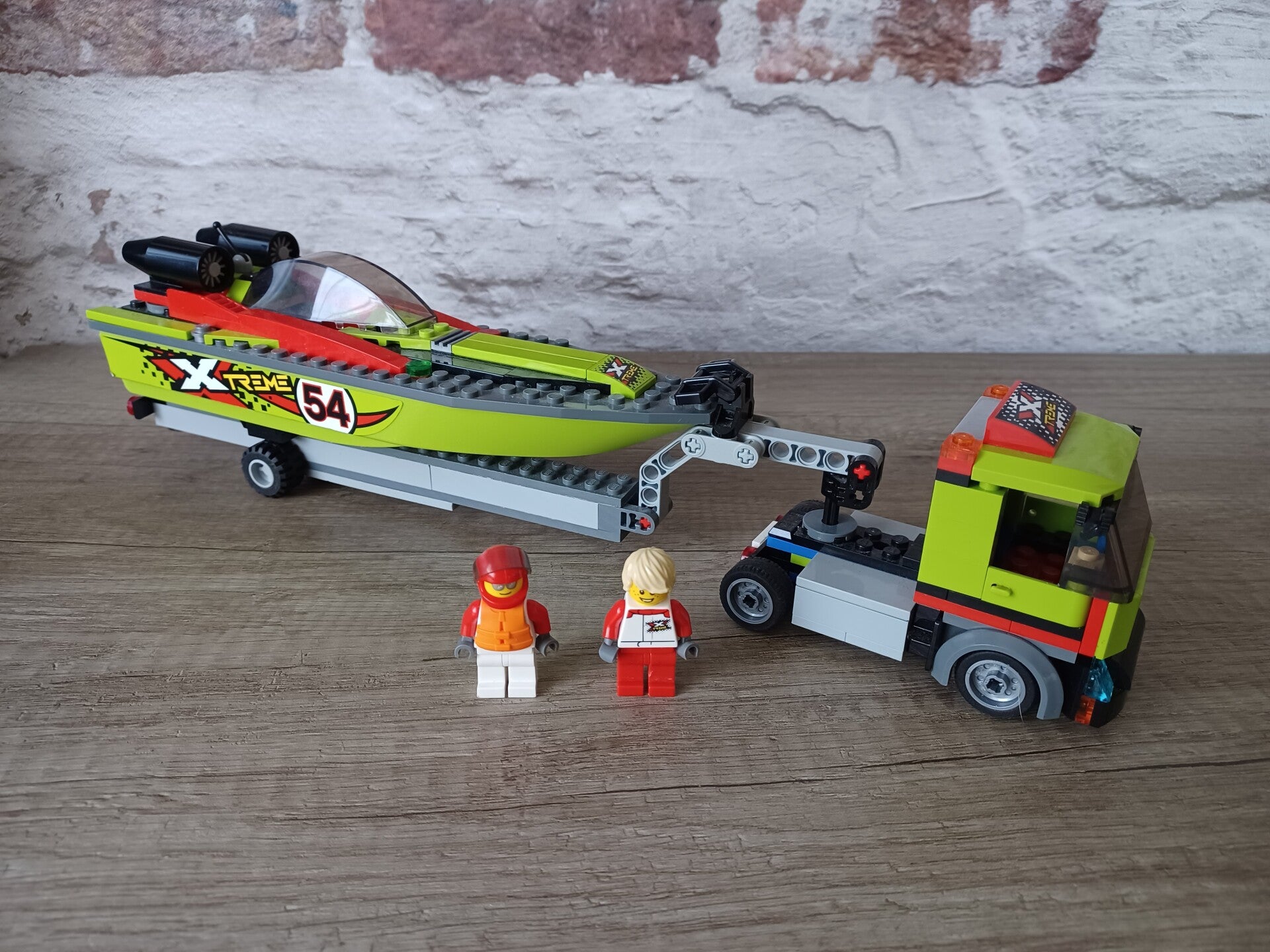 lego 60254 , camion et bateau de course , occasion