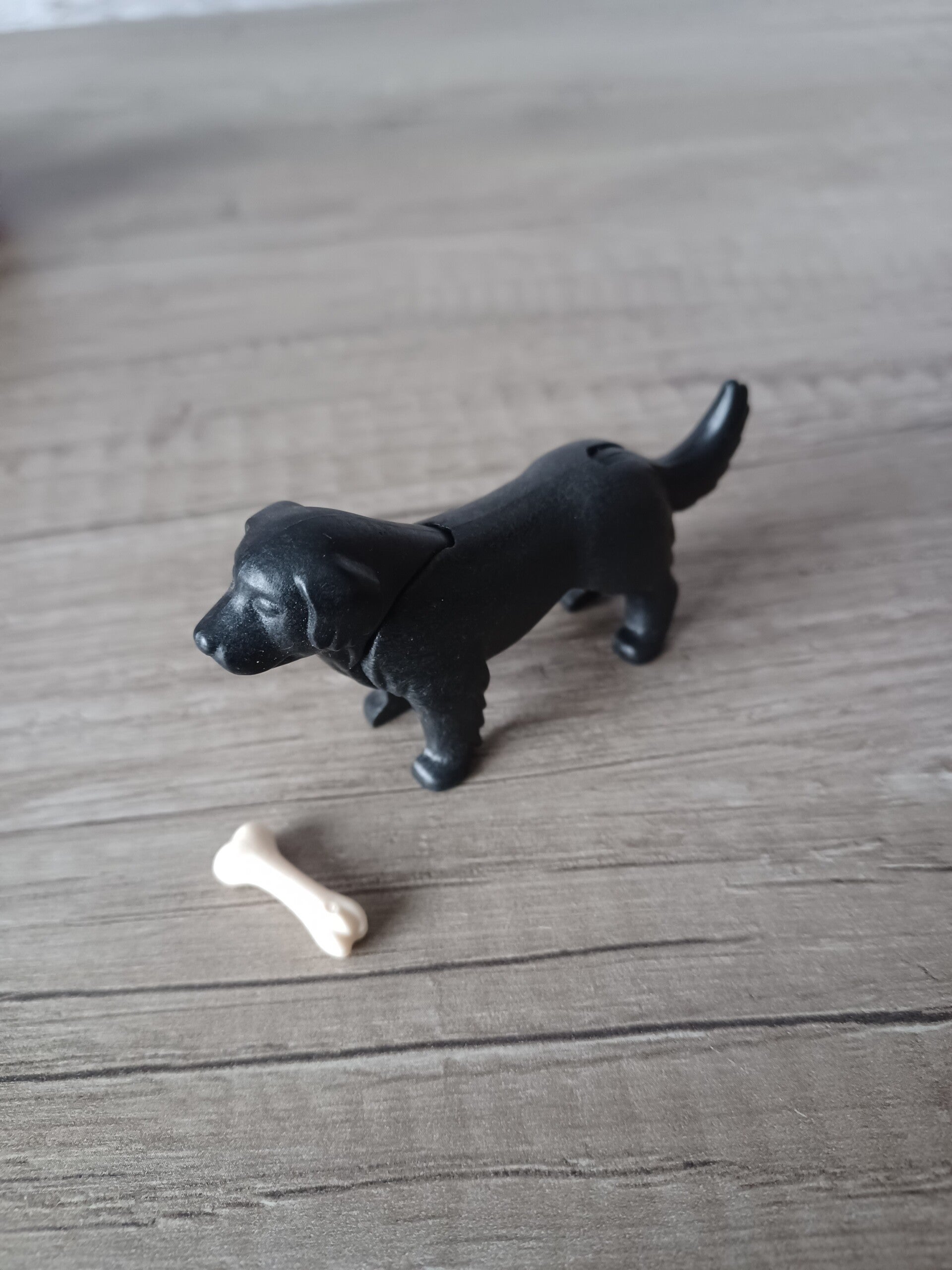 playmobil  , gros chien noir et os , occasion