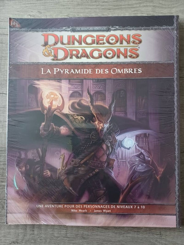 dungeons & dragons la pyramide des ombres , neuf