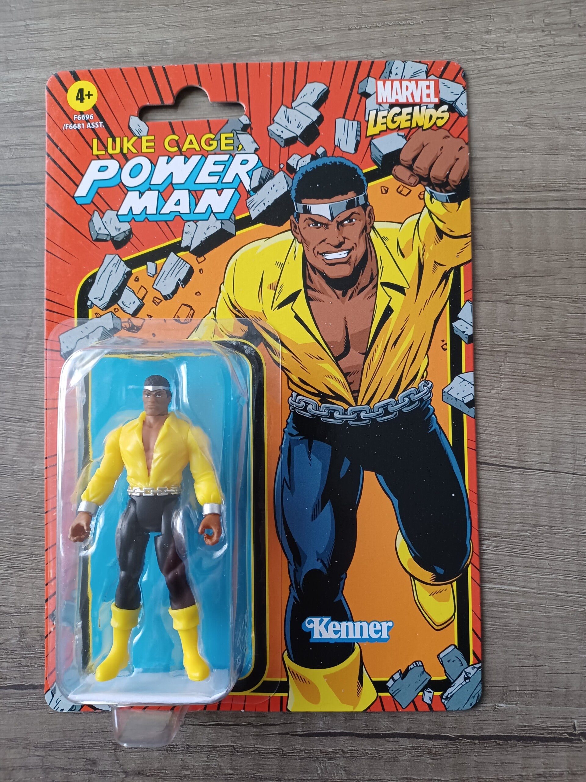 figurine marvel legends luke cage power man , neuf