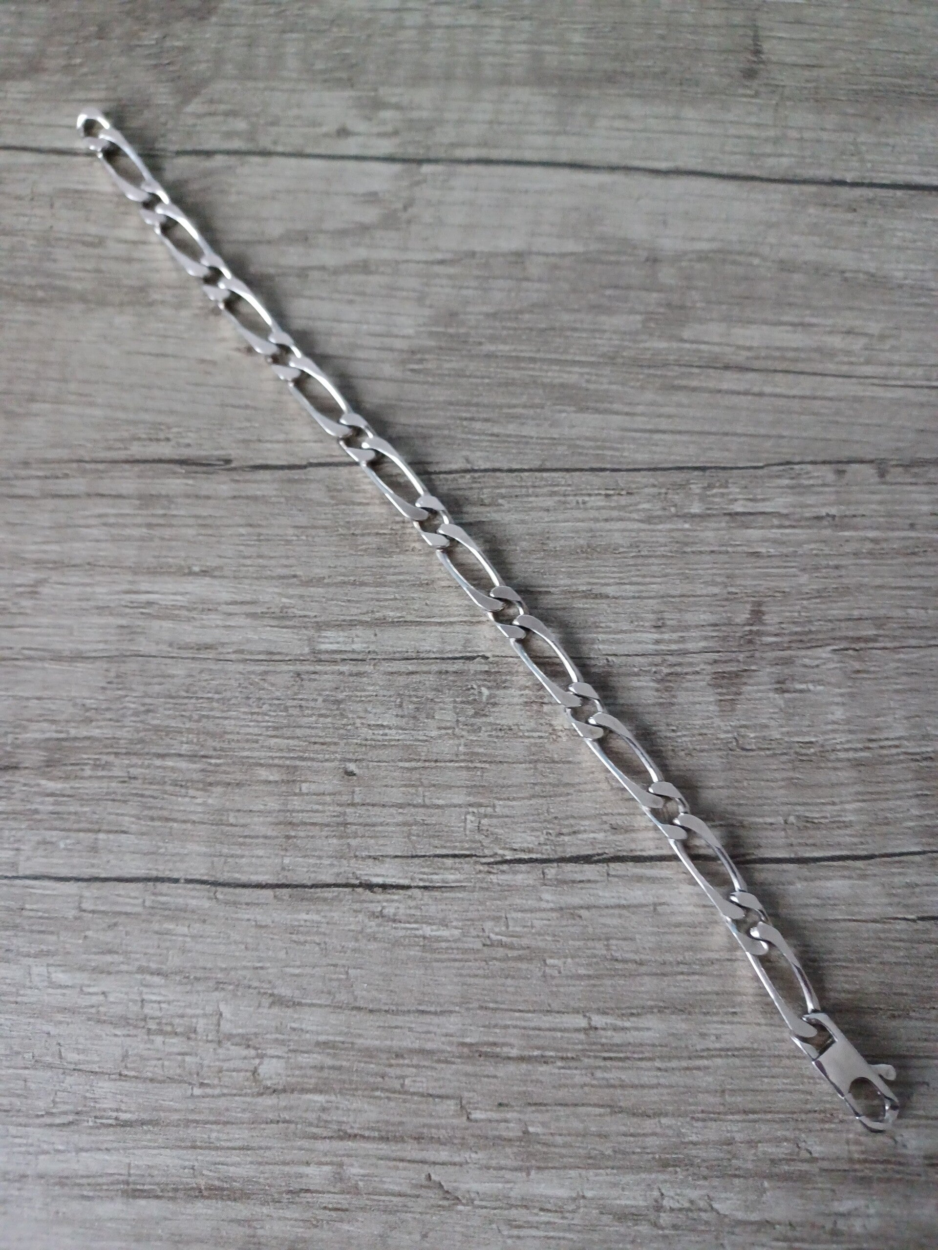 bracelet acier 17,5 cm , neuf