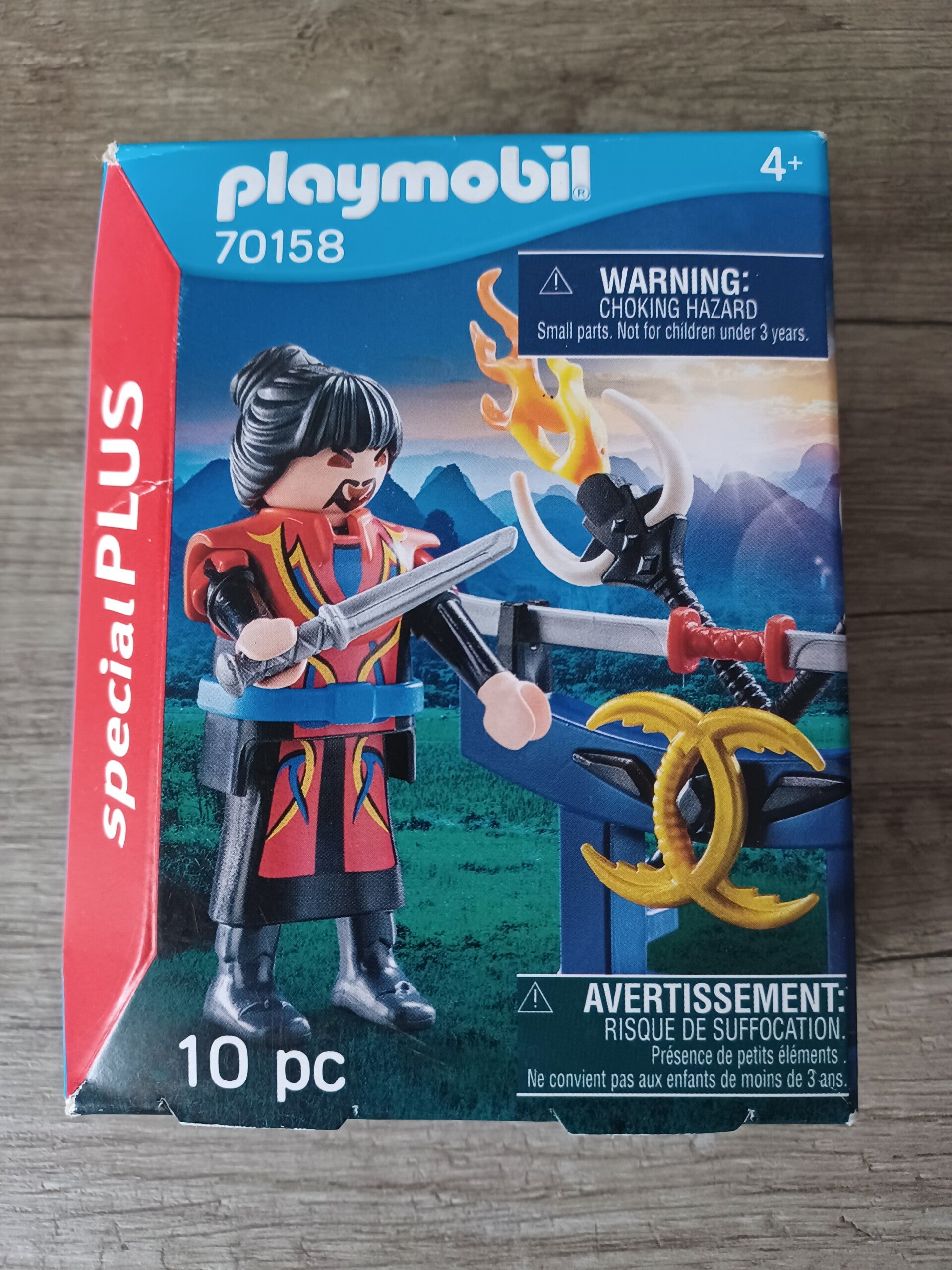 playmobil 70158 combattant asiatique , neuf
