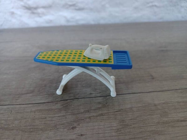 playmobil , table a repasser et fer , occasion