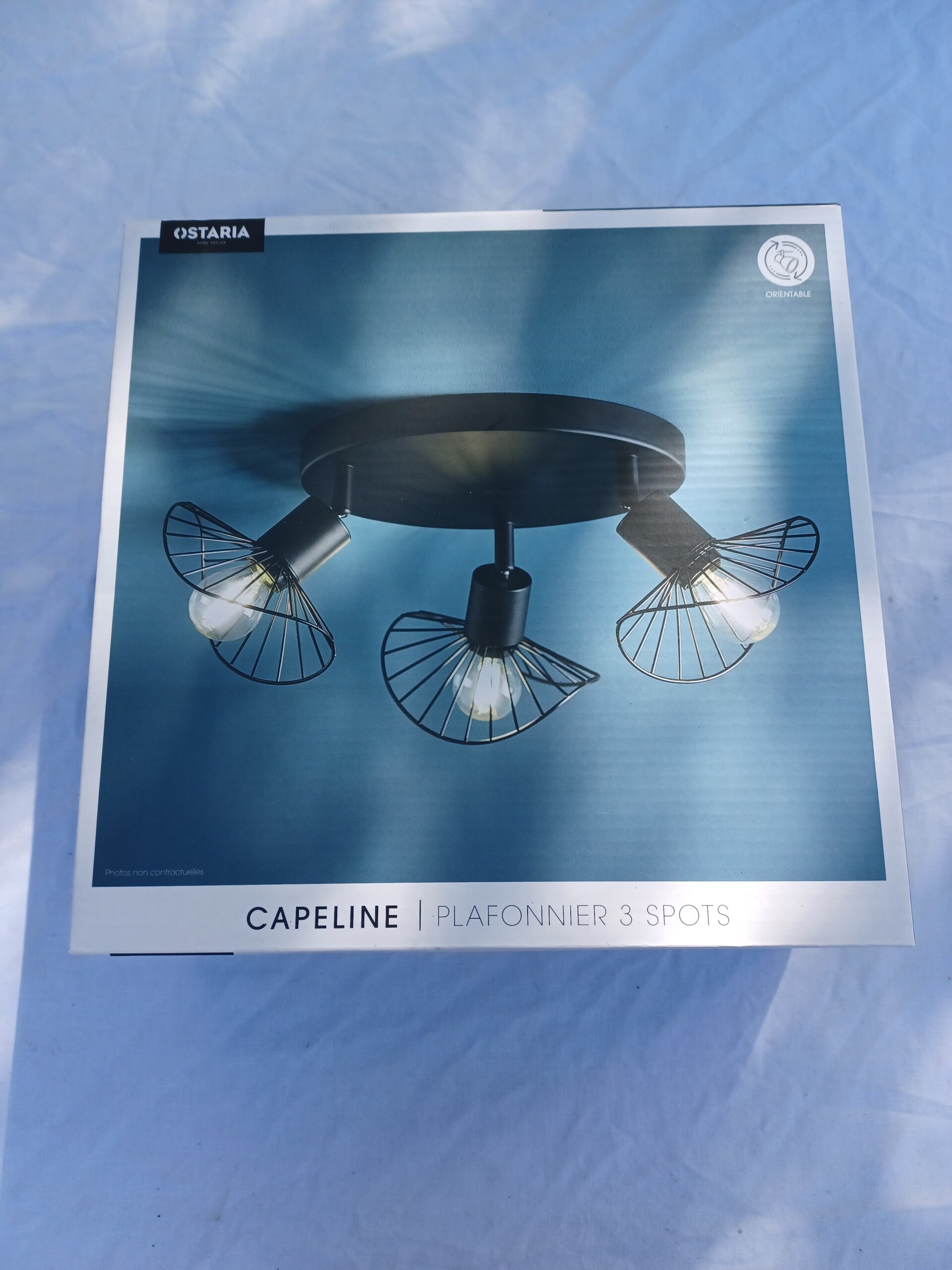 plafonnier 3 spots ostaria capeline , neuf