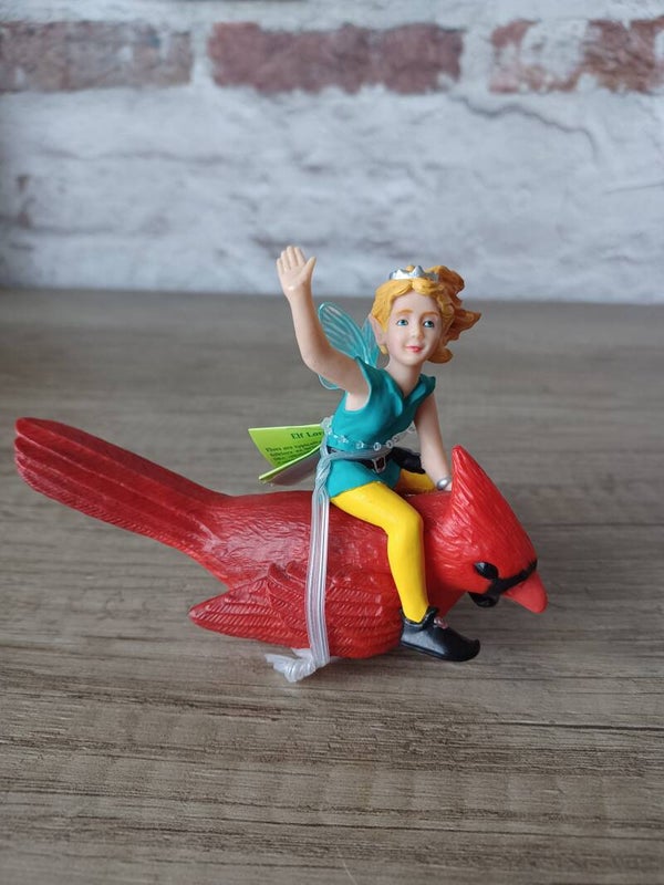 figurine fairy fantasy lucy on a cardinal , neuf