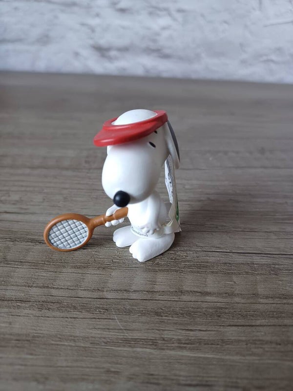 figurine schleich snoopy tennis neuf