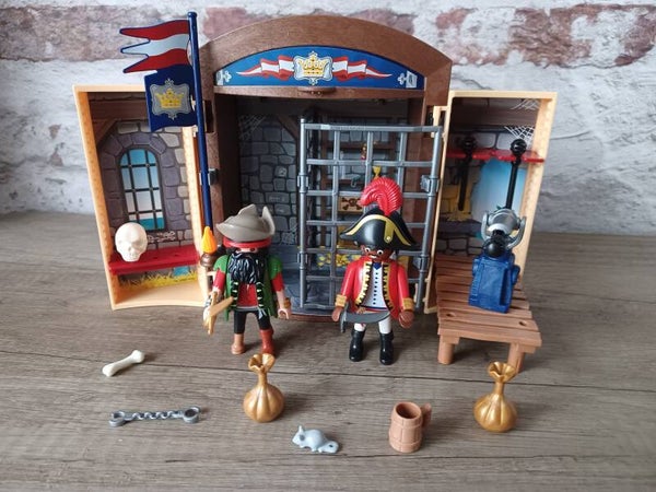 playmobil , petit coffret pirate , occasion