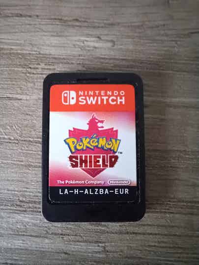 jeu nintendo switch pokemon bouclier , occasion