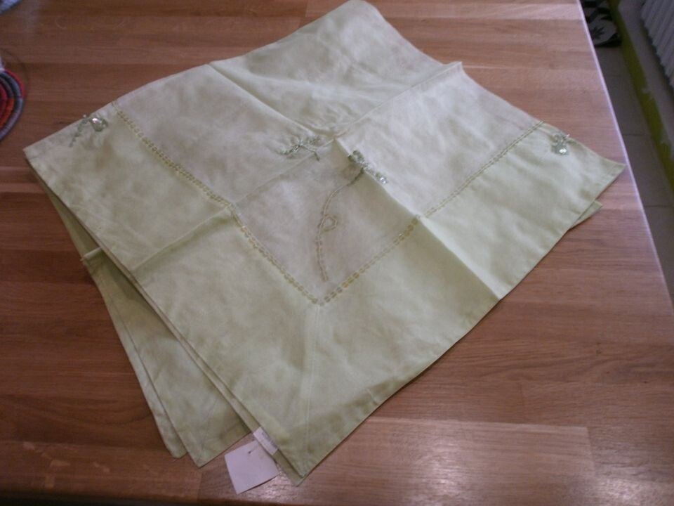 nappe carré , 100% coton , 100 x 100 cm , vert , neuf