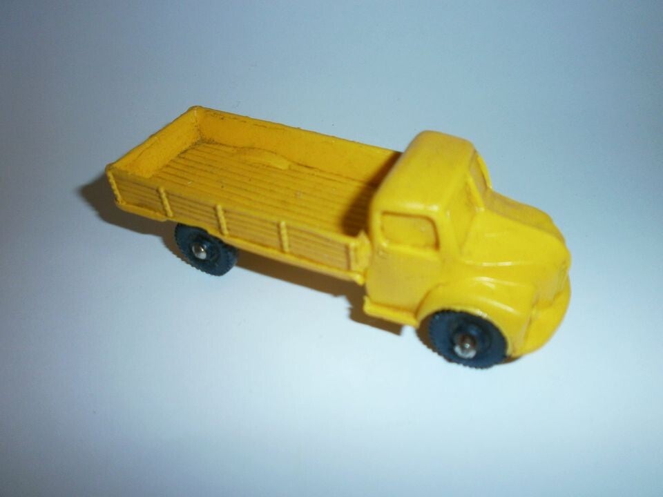 voiture tomte lardal , stavanger norway , camion jaune , occasion