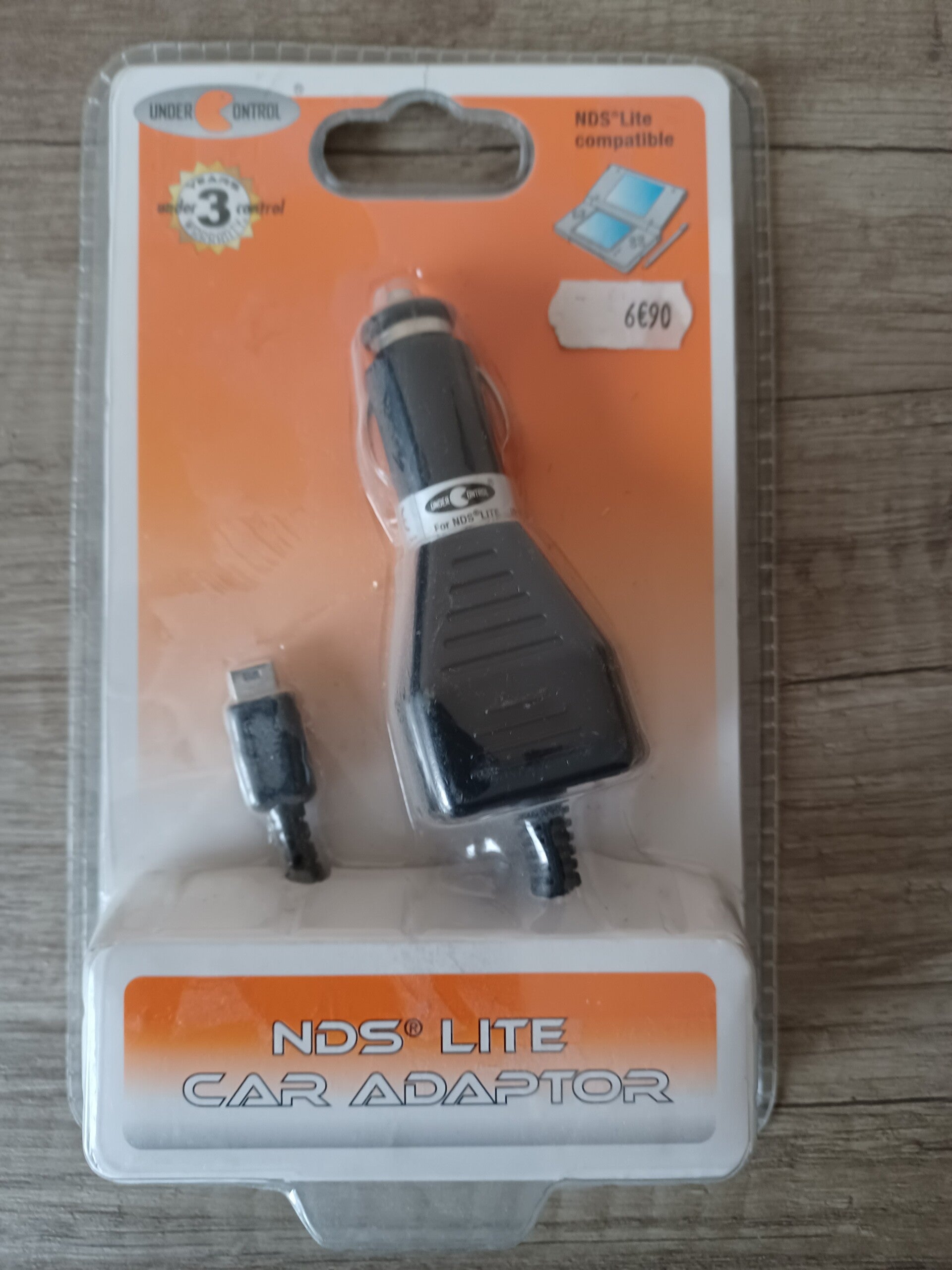 chargeur allume cigare pour nintendo ds , neuf