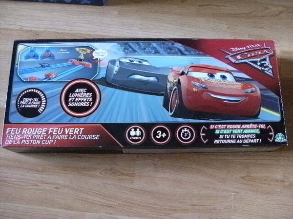 cars , feu rouge feu vert , neuf