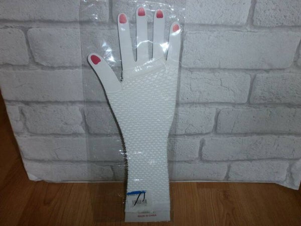 paire de mitaines resille blanc , neuf