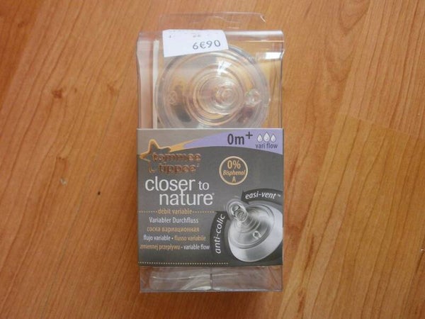 2 tetines pour biberon tommee tippee closer to nature, 0m+ , neuf