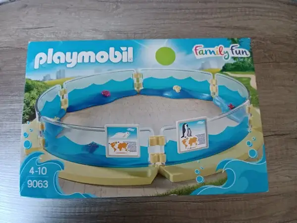 playmobil 9063 ,enclos pour animaux marins zoo , neuf