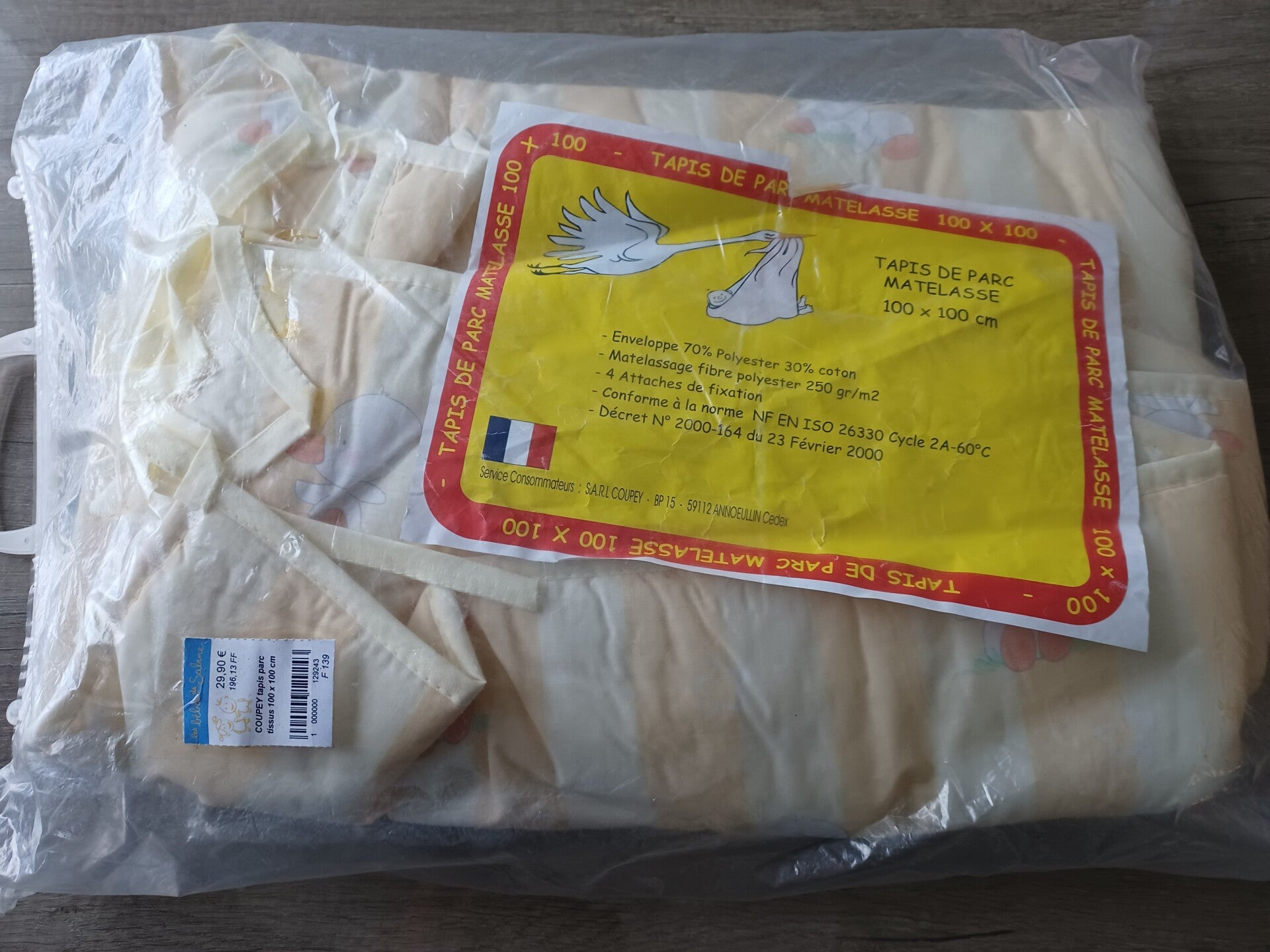 tapis de parc matelassé , occasion