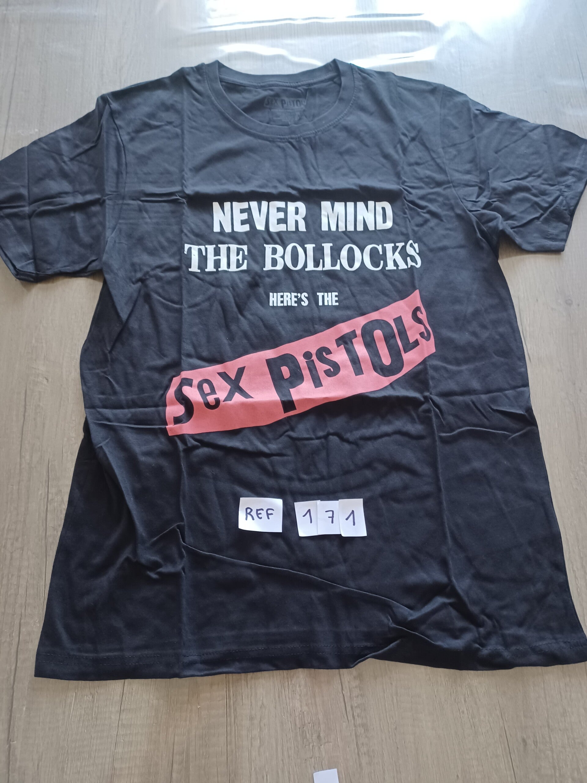 t-shirt sex pistols noir ,  M , neuf