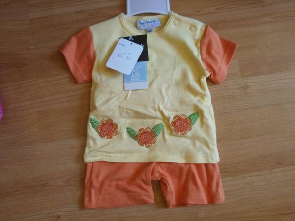 short et t-shirt bebe , les chatounets , jaune orange , 6 ou 12 mois , neuf