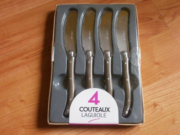 4 petits couteaux laguiole , neuf