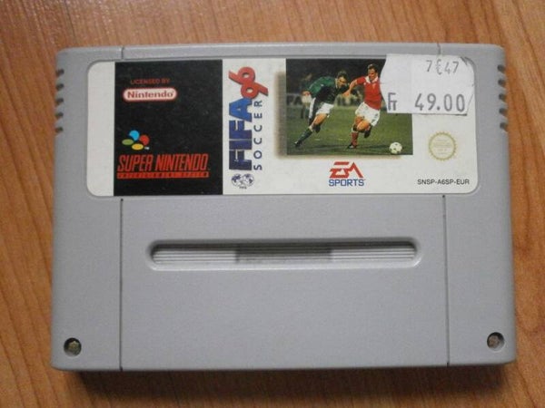 jeu super nintendo fifa 96 , occasion