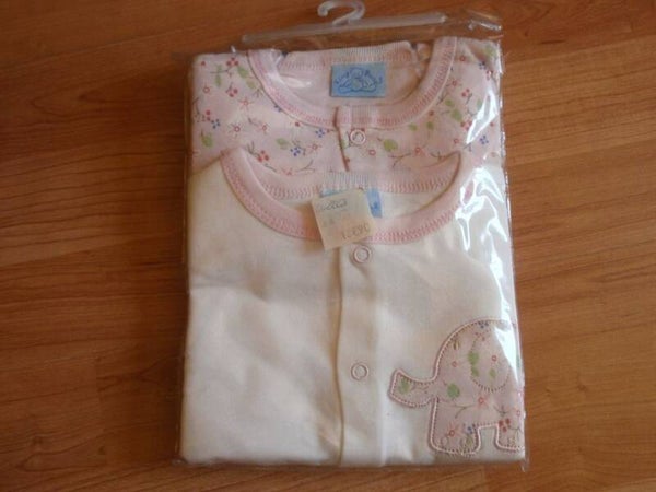 2 pyjamas bebe rose , king bear , 1 mois , neuf