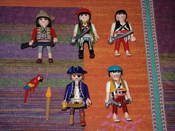 playmobil lot de 5 pirates , occasion