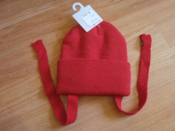 bonnet bebe rouge , neuf