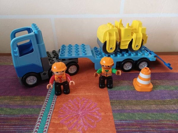 lego duplo , camion et engin de chantier , occasion