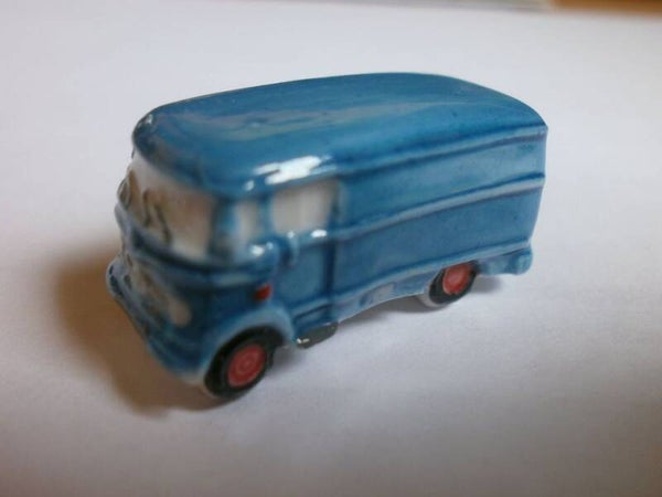 feve voiture , fourgon mercedes ? , occasion