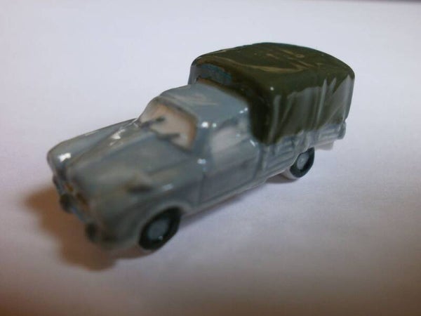 feve voiture , peugeot 403 bachée , occasion