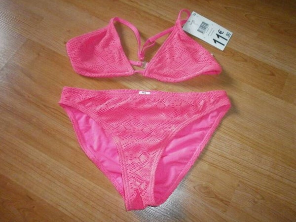 maillot de bain 2 pieces , rose fluo , 16 ans , neuf