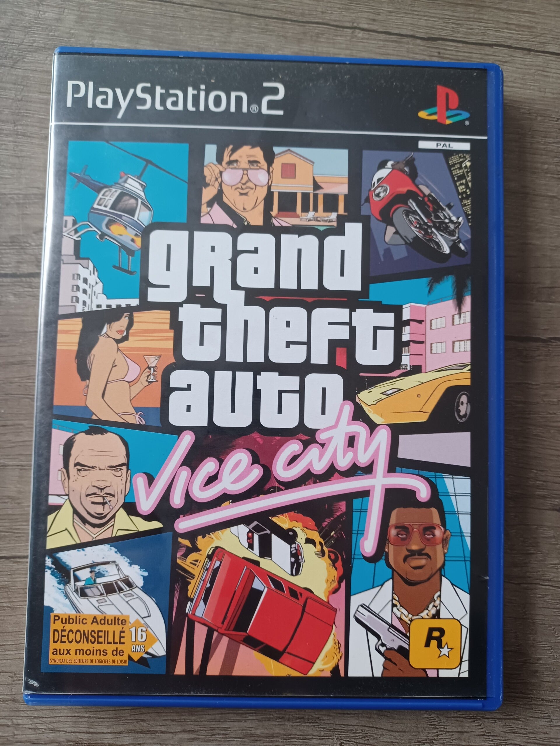 jeu ps2 , grand theft auto vice city (gta) , occasion