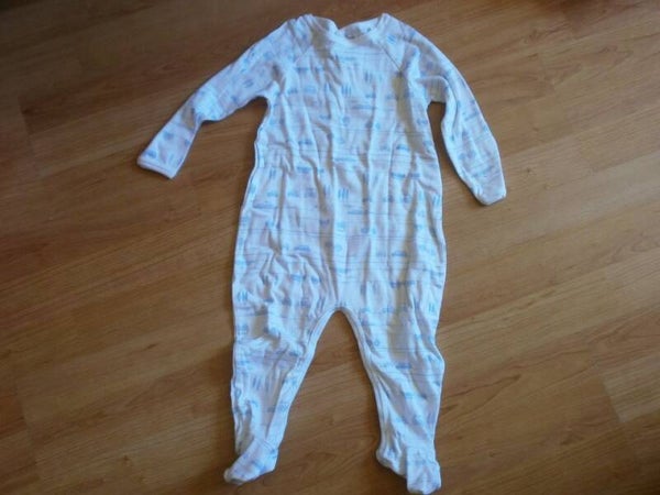 pyjama bebe cacharel , bleu blanc , 12 mois , neuf