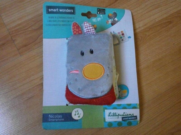 jouet smartphone peluche, smart wonnders lilliputiens, nicolas , neuf