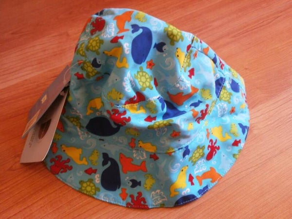 chapeau bebe , i play , bleu reversible , 6 mois, neuf