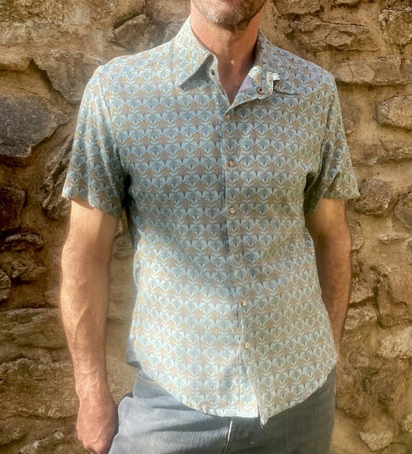 Chemises pour homme.
