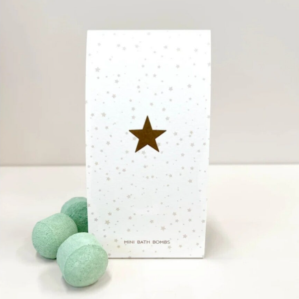 Christmas star bath bombs