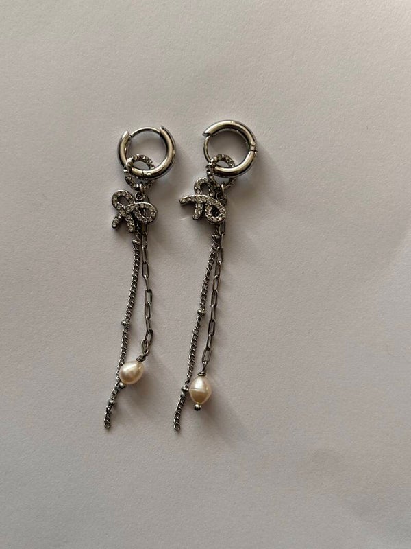 Oorbellen hanger met strikje