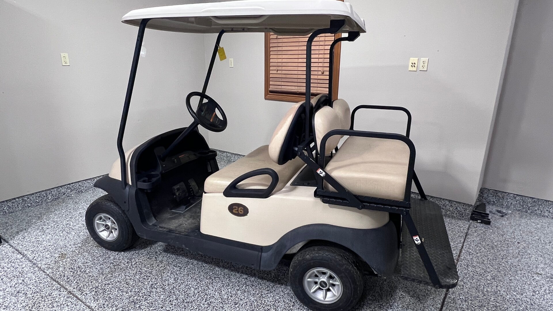 2015 Club Car Precedent - Gas, 4 seater