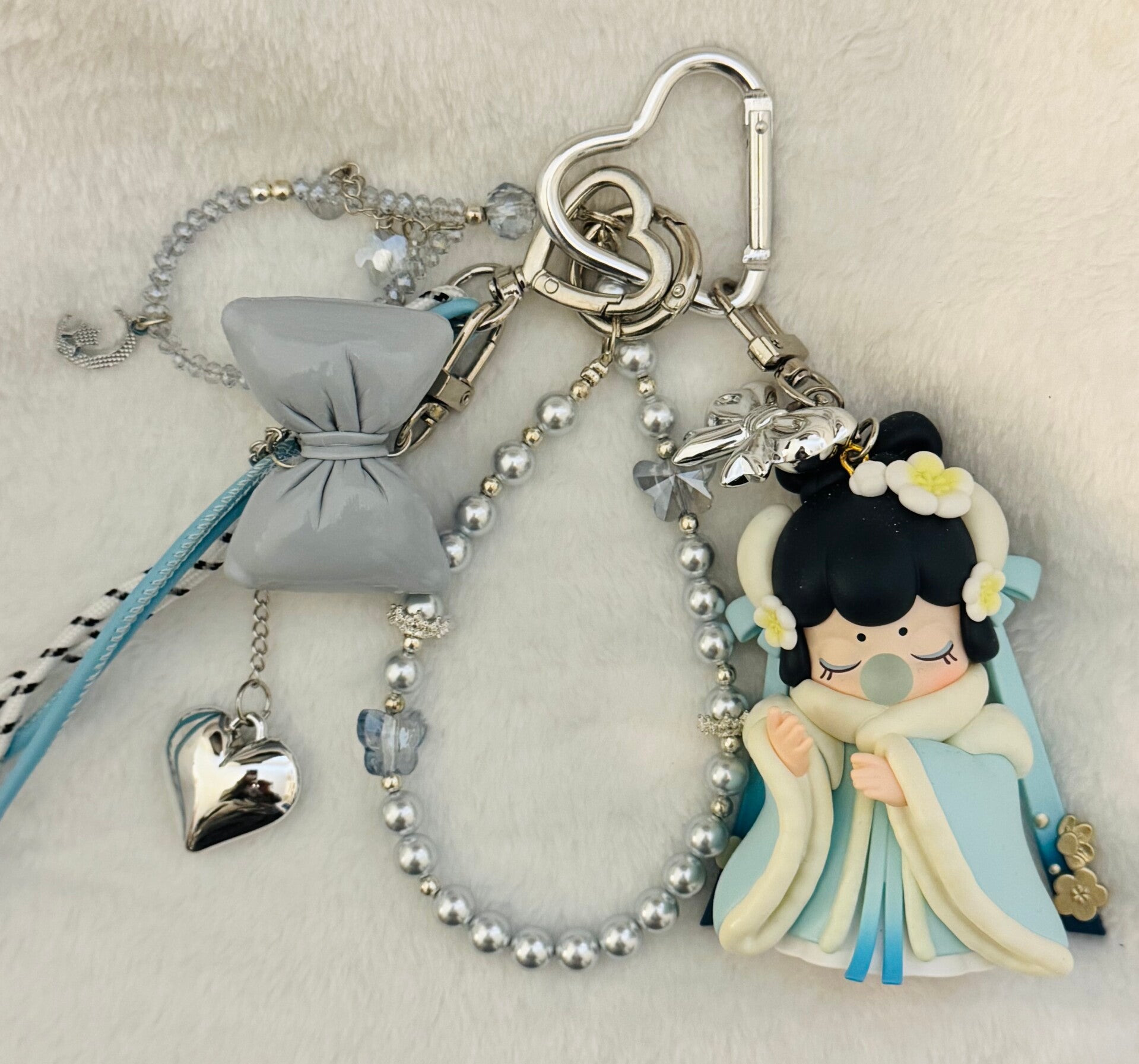Nanci Blue Bag Chain