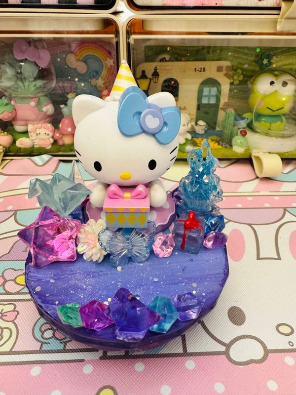 Hello Kitty Resin Phone Stand